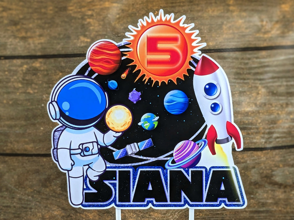 Personalised Little Astronaut Cake Topper - The Perfect Addition to Your Little Astronaut Themed Party!