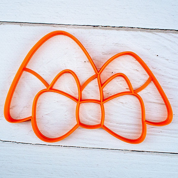Bunny Ear Gingerbread Cookie Cutter - Precision-Cut, 5.91" x 3.94" (15 cm x 10 cm) - Exclusive Mold for Crafting Delightful Cookies