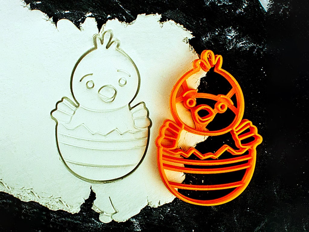 Easter Chick Gingerbread Cookie Cutter - Precision-Cut, 2.36" x 3.54" (6 cm x 9 cm) - Exclusive Mold for Crafting Delightful Cookies