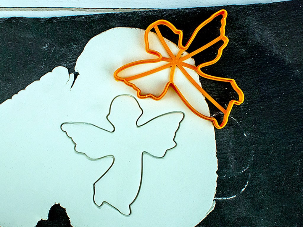 Angel-shaped Gingerbread Cookie Cutter - Precision-Cut, 4" x 4" (10.16 cm x 10.16 cm) - Exclusive Mold for Crafting Delightful Cookies