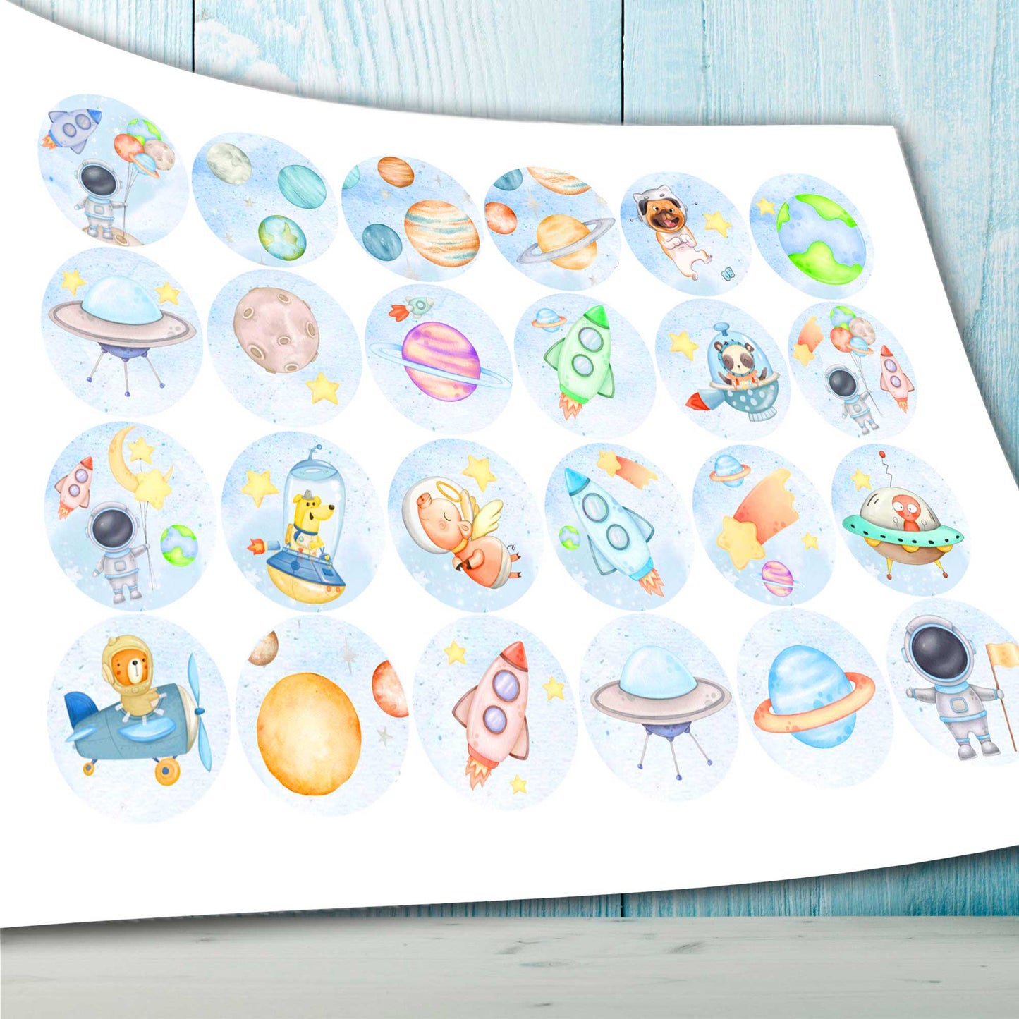 24 Space Cupcake Toppers Edible – Astronaut, Rocket, Planets, Galaxy Theme – Wafer Paper, Sugar Sheet, or Uncut Chocotransfer