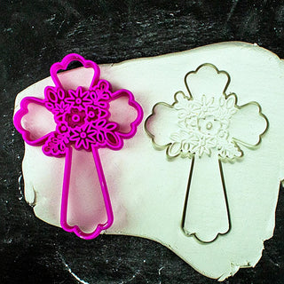 Cross-shaped Gingerbread Cookie Cutter - Precision-Cut, 2.75" x 3.94" (7 cm x 10 cm) - Exclusive Mold for Crafting Delightful Cookies